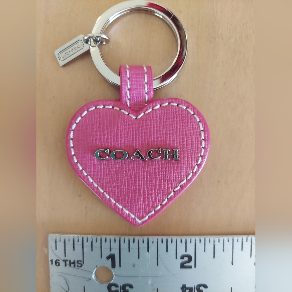 COACH HEART PINK LEATHER KEYCHAIN NWOT,